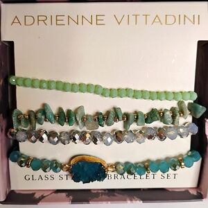 NEW in original BOX Adrienne Vittadini Green Glass Stretch Bracelets